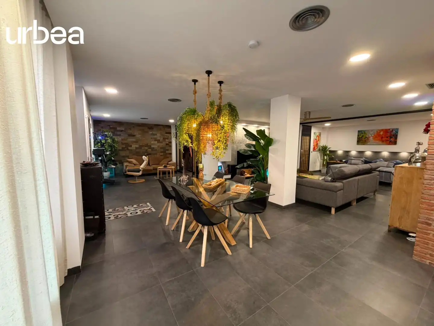 Comedor de Planta baja en venta en Málaga con Aire acondicionado