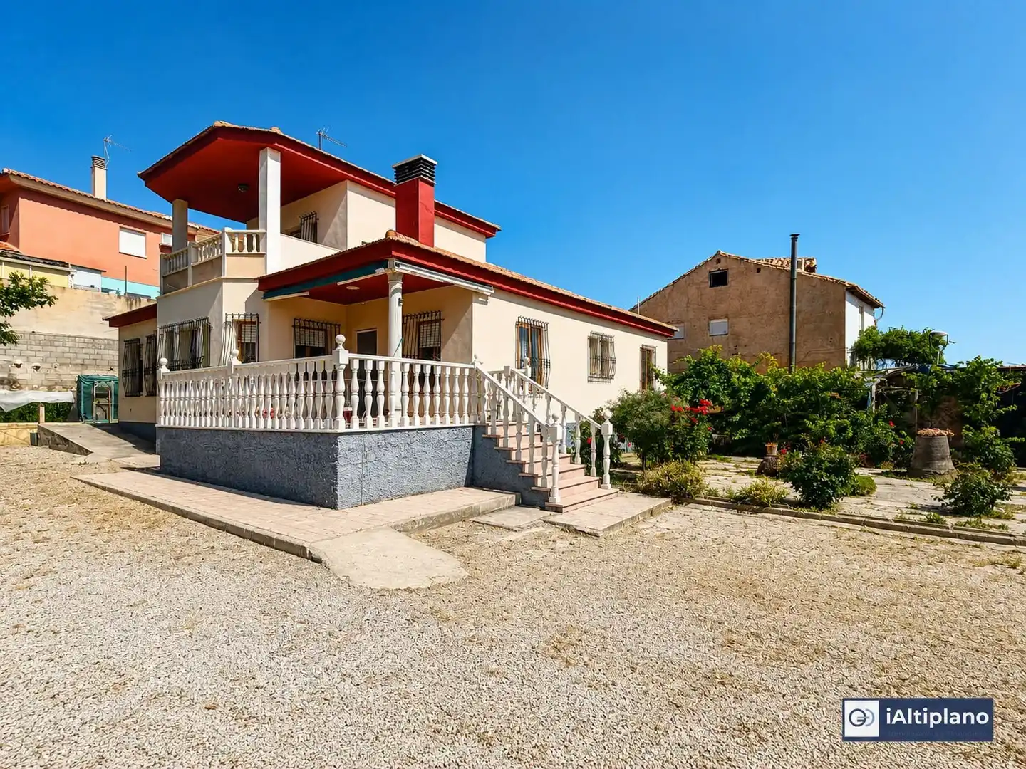 Exterior view of Houses for sale in Baza  with Heating, Private garden and Terrace