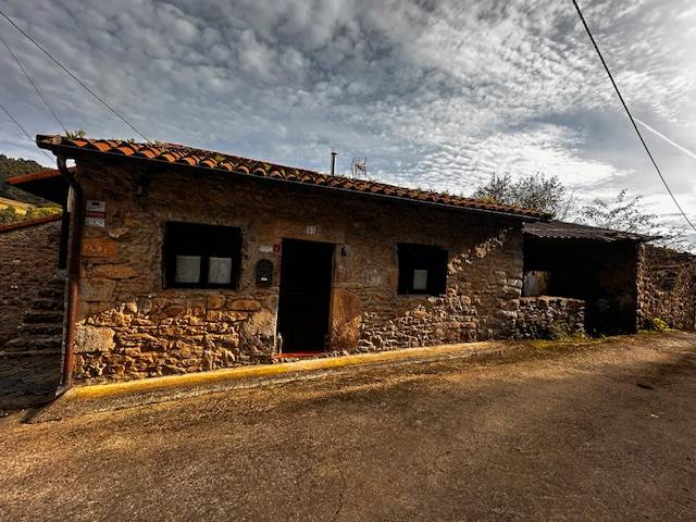 Casa adosada en Venta en N/A, -1 en Candamo