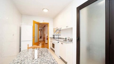 Foto 4 de Piso en venta en Calle Avilés, Vallobín, Oviedo