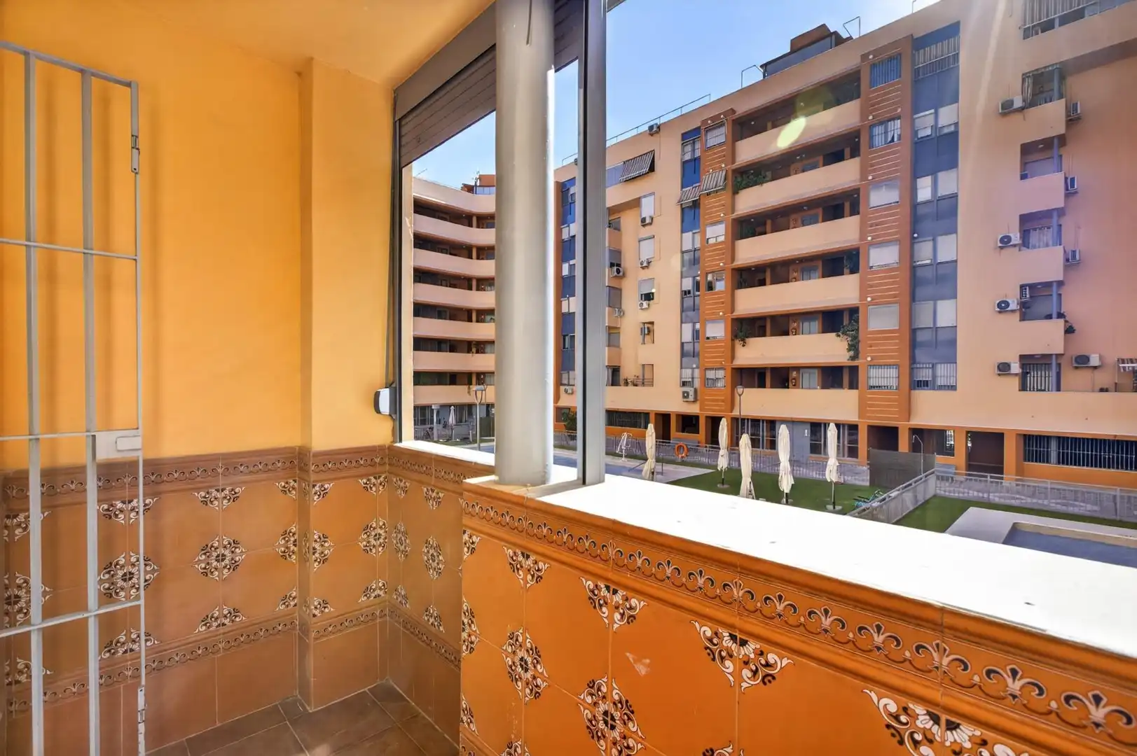 Terraza de Piso en venta en Sevilla con Aire acondicionado, Terraza y Piscina comunitaria