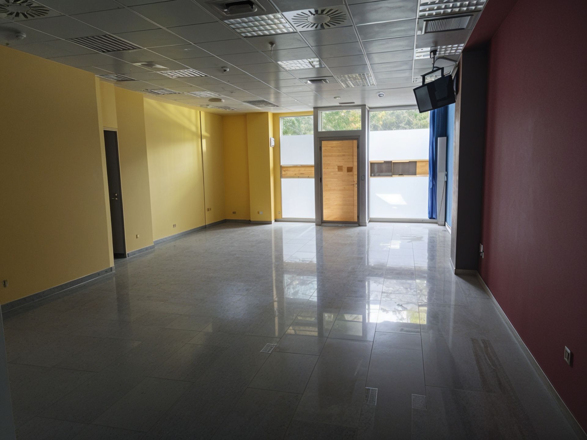 Premises for sale in Vilablareix