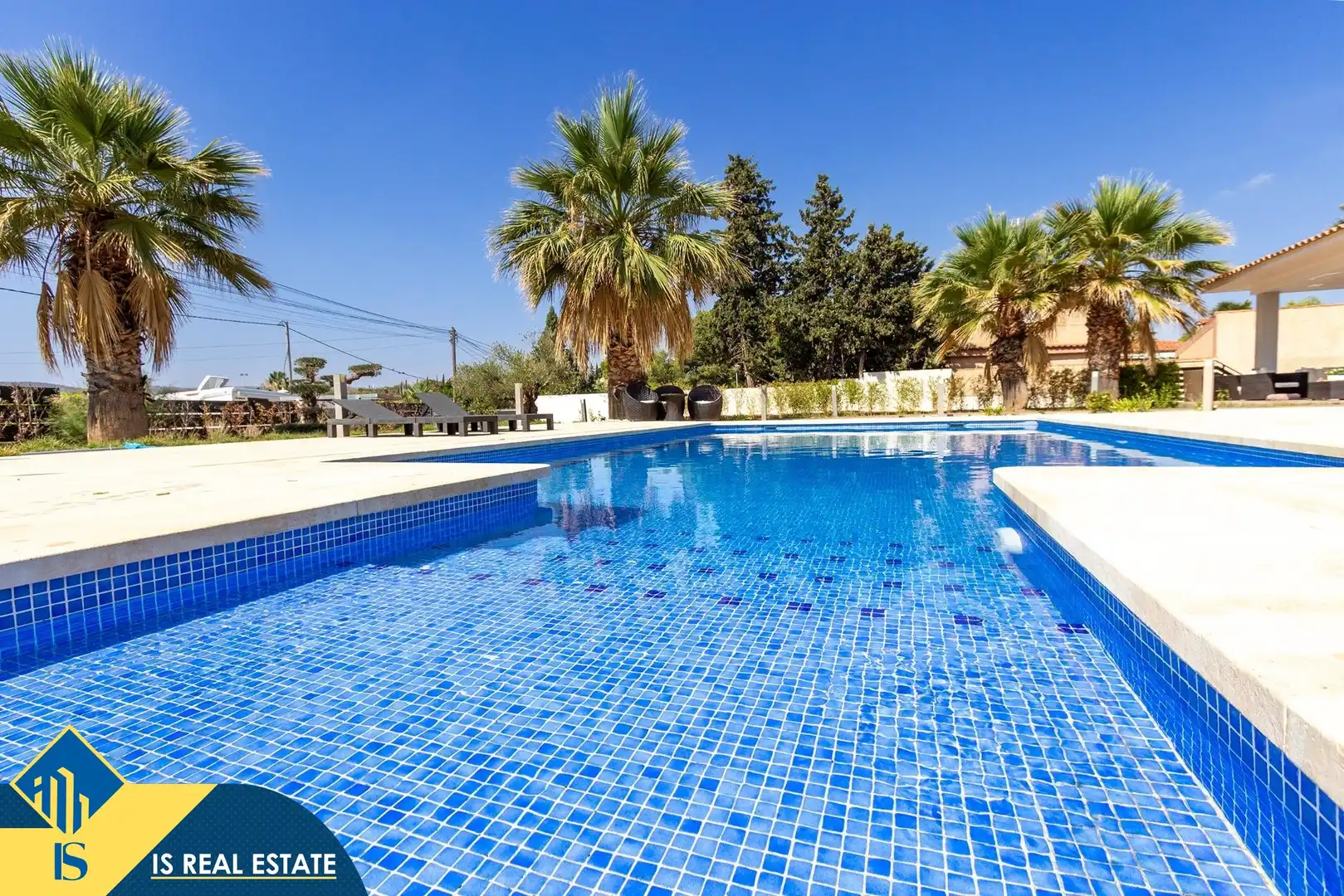 Piscina de Casa o xalet en venda en Alicante / Alacant amb Terrassa, Piscina i Moblat
