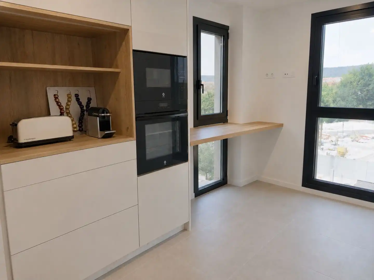 Cocina de Piso para compartir en Ames con Calefacción, Terraza y Amueblado