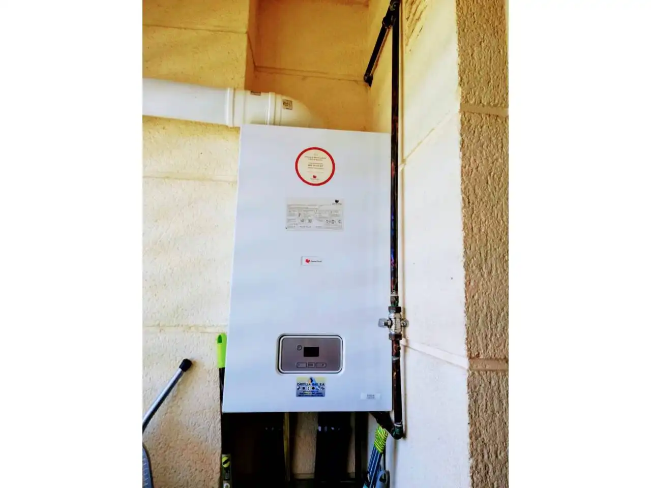 Vista exterior de Piso en venta en Burgos con Calefacción y Amueblado