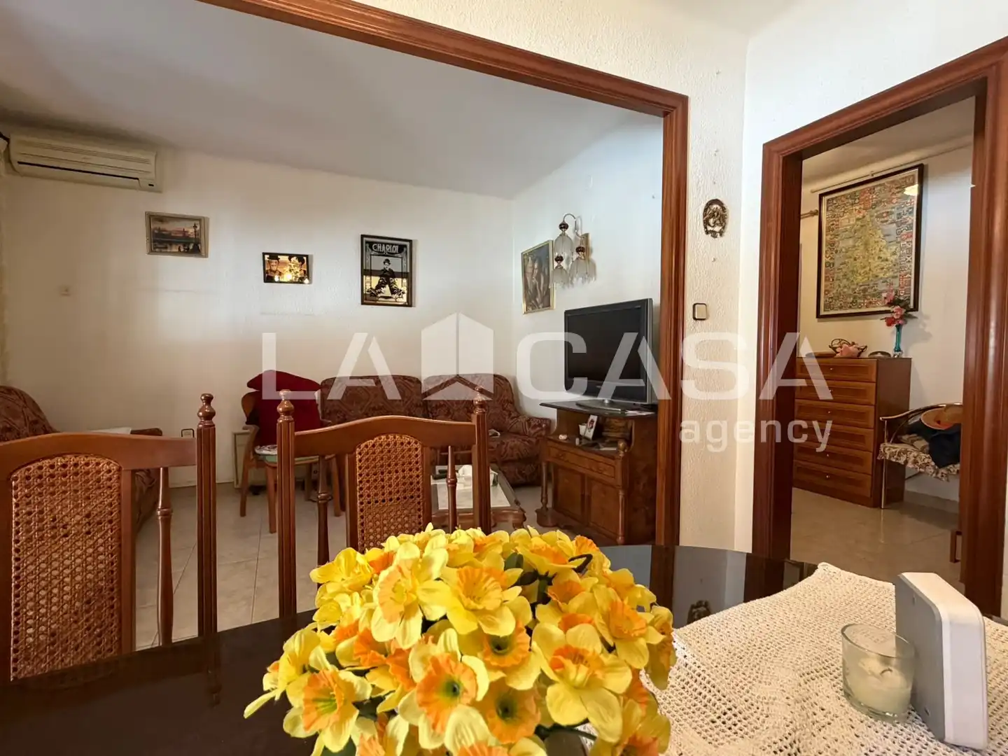 Living room of Flat for sale in Santa Coloma de Gramenet  with Heating, Storage room and Balcony