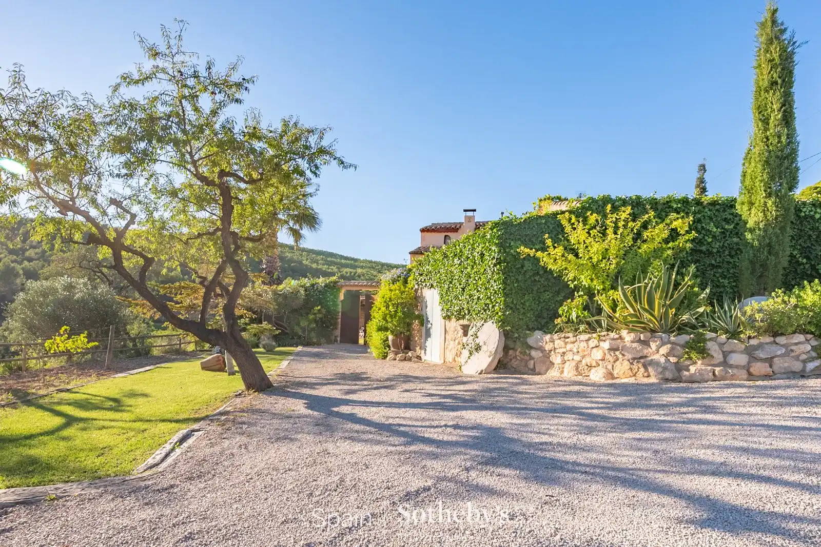 Casa amb piscina en venda a Torrelles de Foix, imagen 2