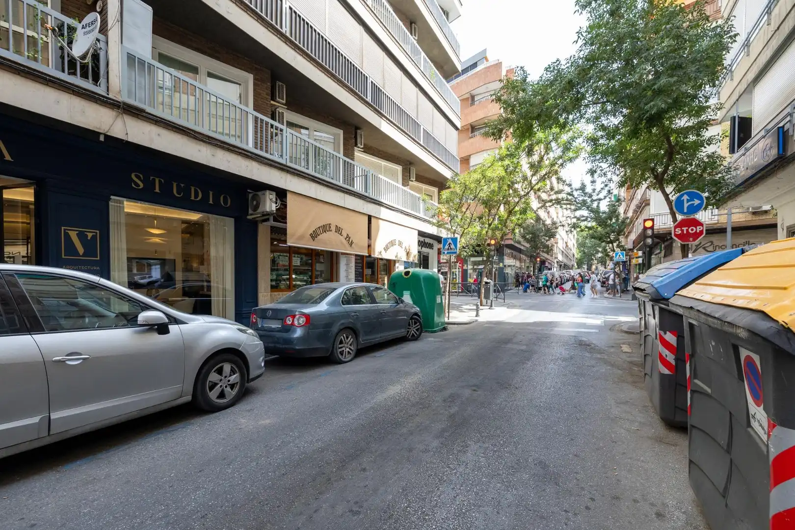 Exterior view of Commercial properties for sale in Granada