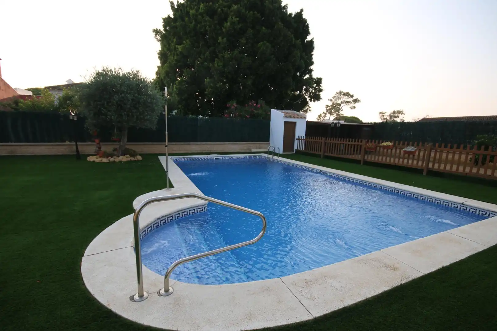 Swimming pool of Houses for sale in Lepe  with Air Conditioner, Heating and Private garden