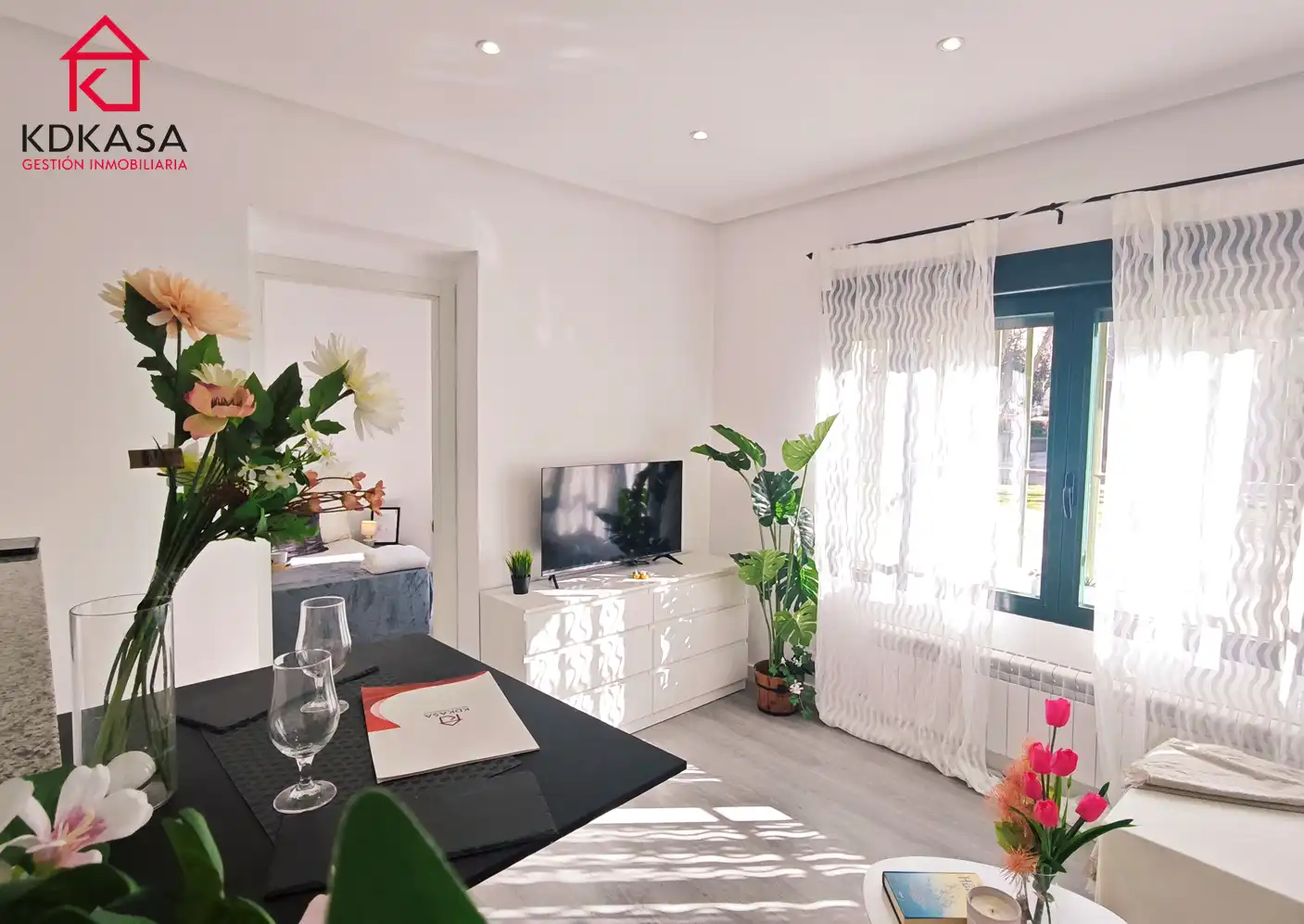 Habitación de Piso en venta en Madrid con Calefacción, Horno y Lavadora