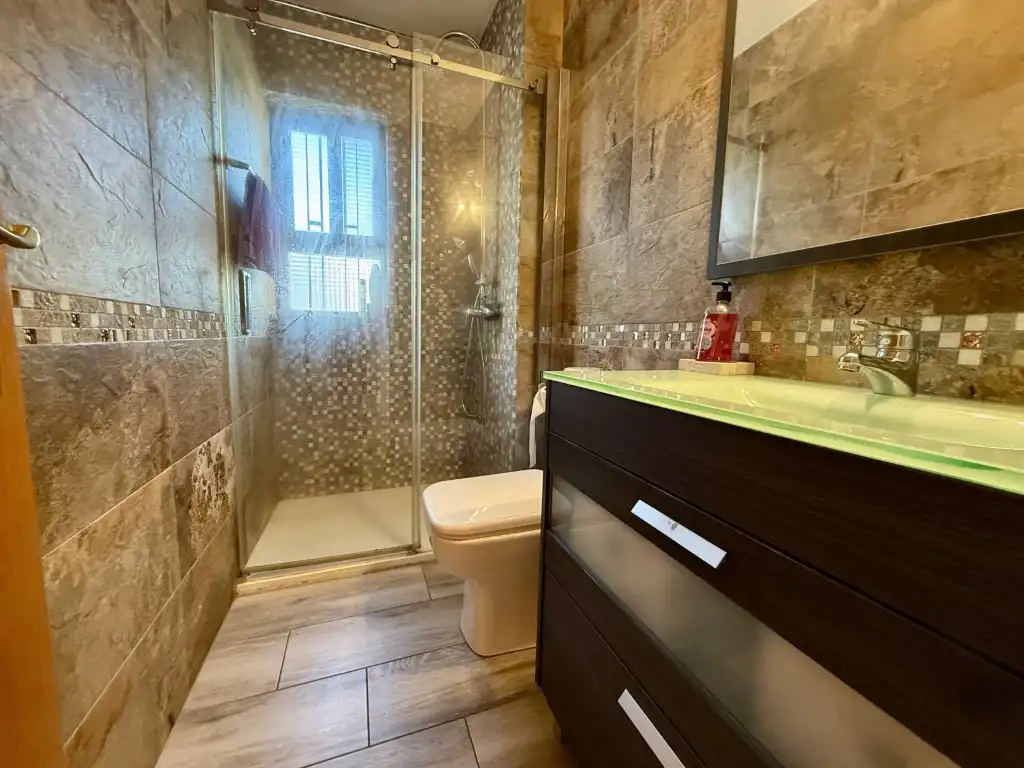Baño de Apartamento en venta en Benicasim / Benicàssim