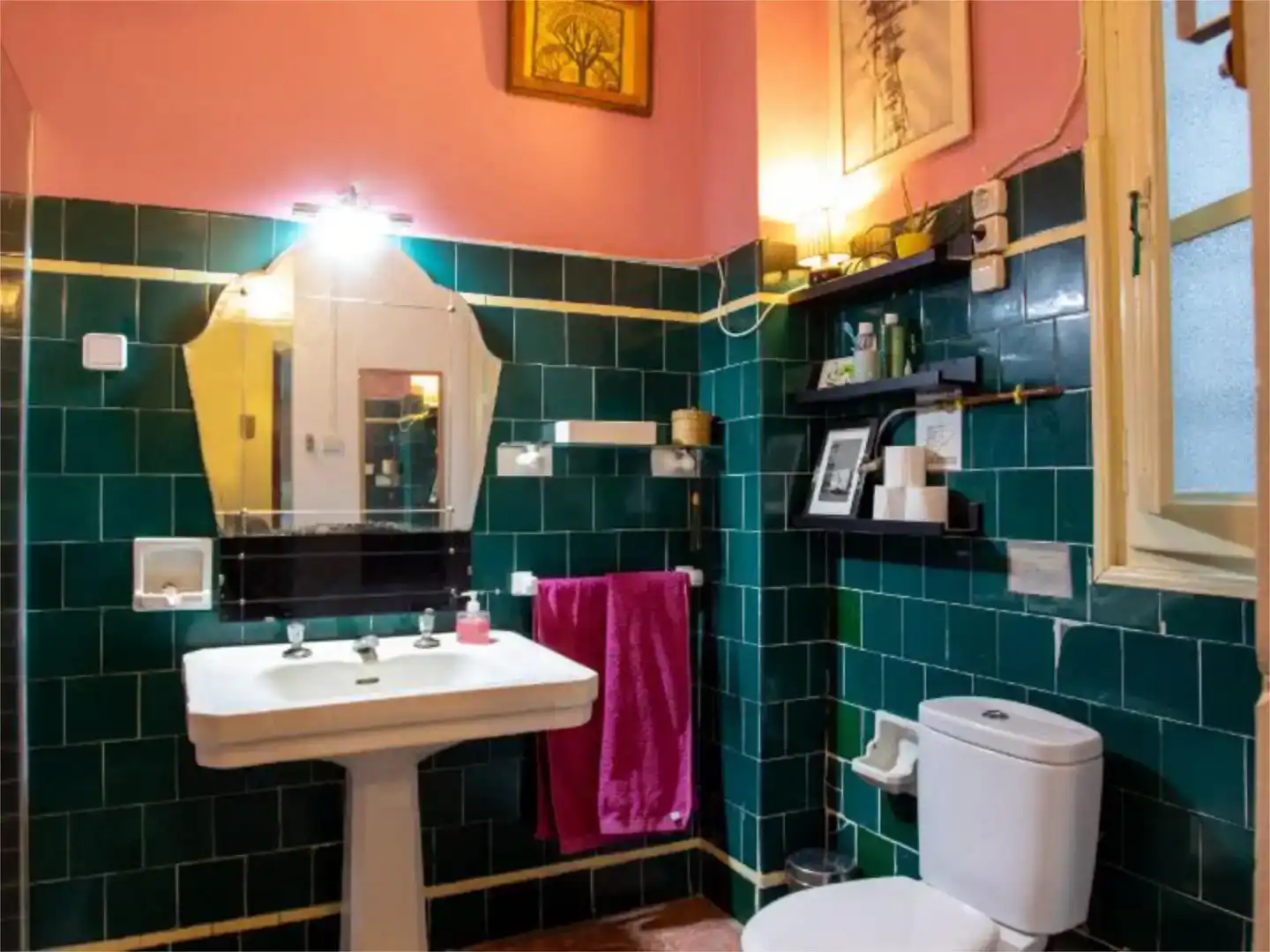 Baño de Ático para compartir en Valencia con Amueblado y Balcón