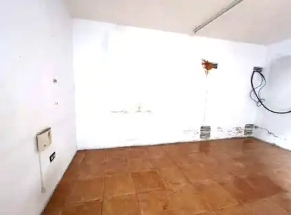 Local comercial en venta en Carrer Serves de Jesús, imagen 6