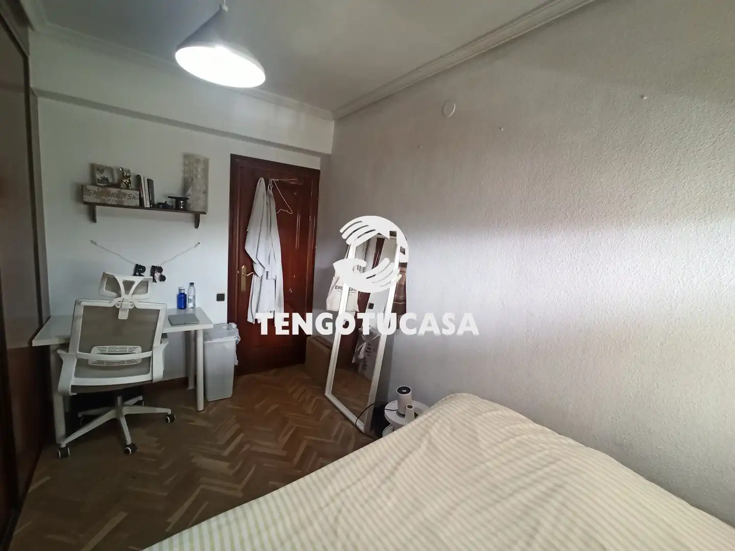 Habitación de Piso de alquiler en Madrid con Aire acondicionado, Calefacción y Amueblado