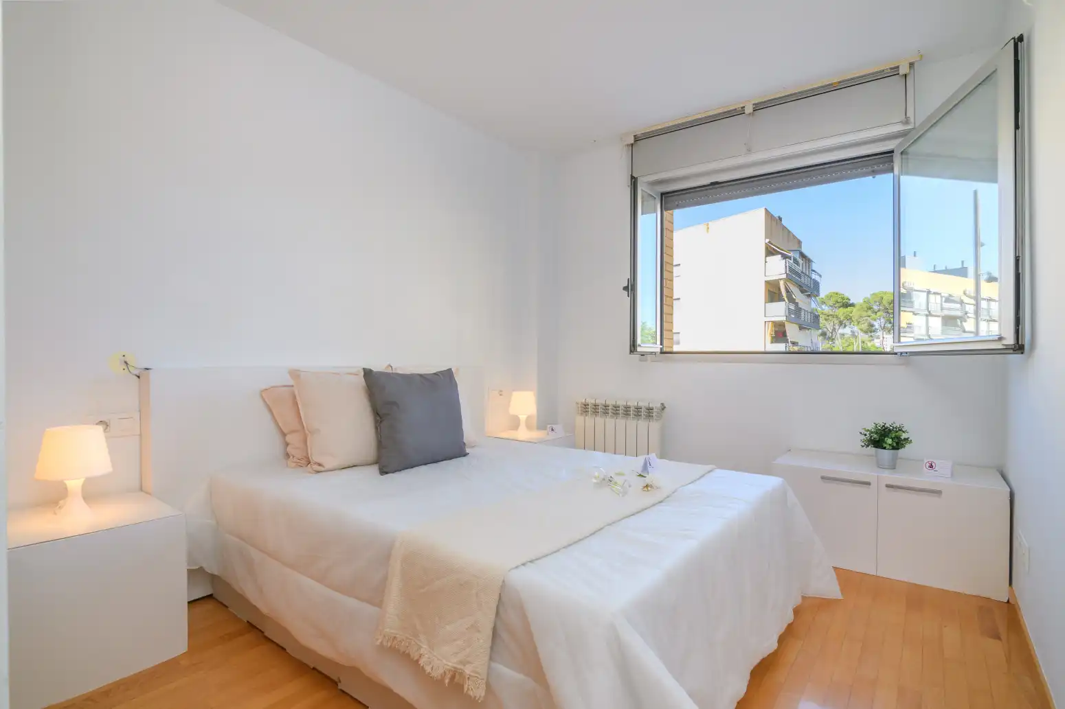 Habitación de Piso en venta en Viladecans con Calefacción, Jardín privado y Parquet
