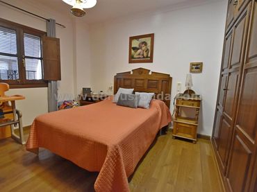 Casa con balcone in vendita a Casco Histórico
