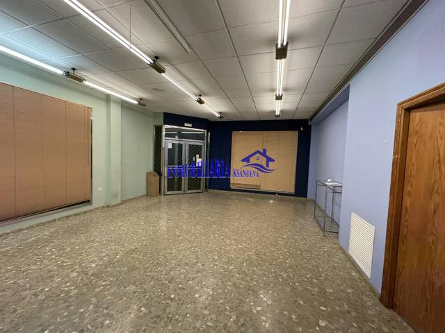 Local comercial en Alquiler en Cañero