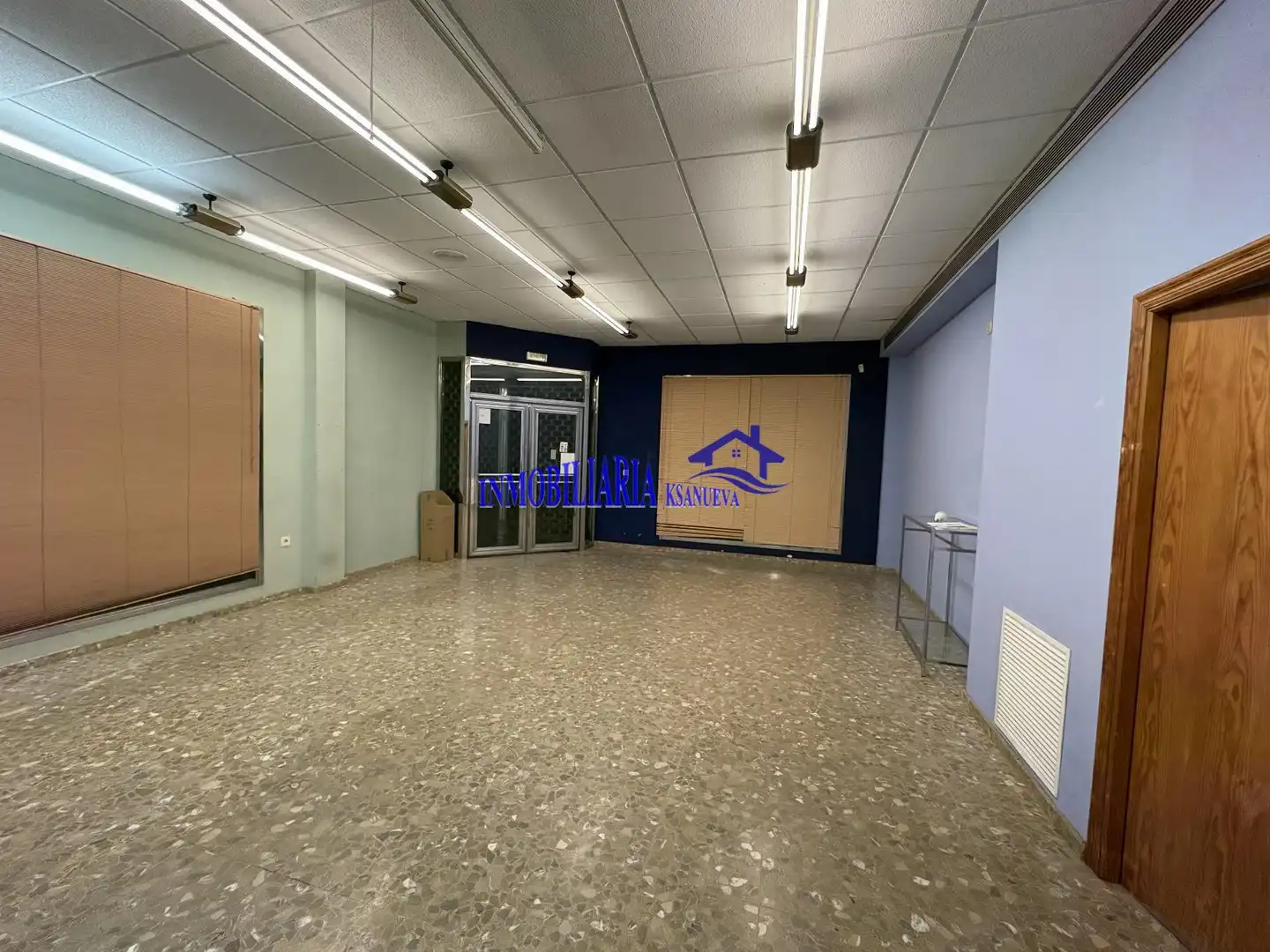 Local comercial en alquiler en Sureste