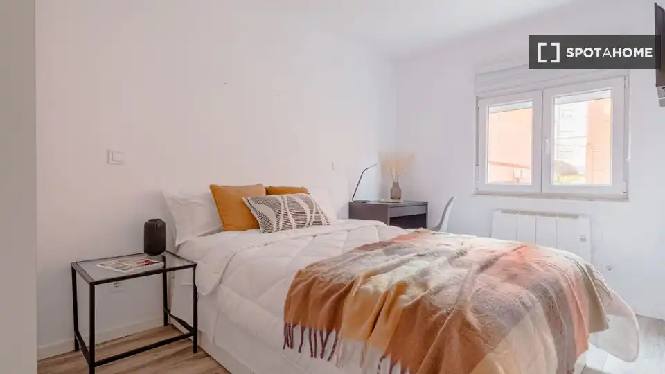 Room in Los Castros