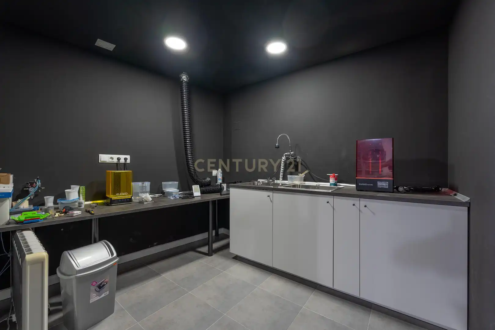 Cocina de Local en venta en Madrid con Internet