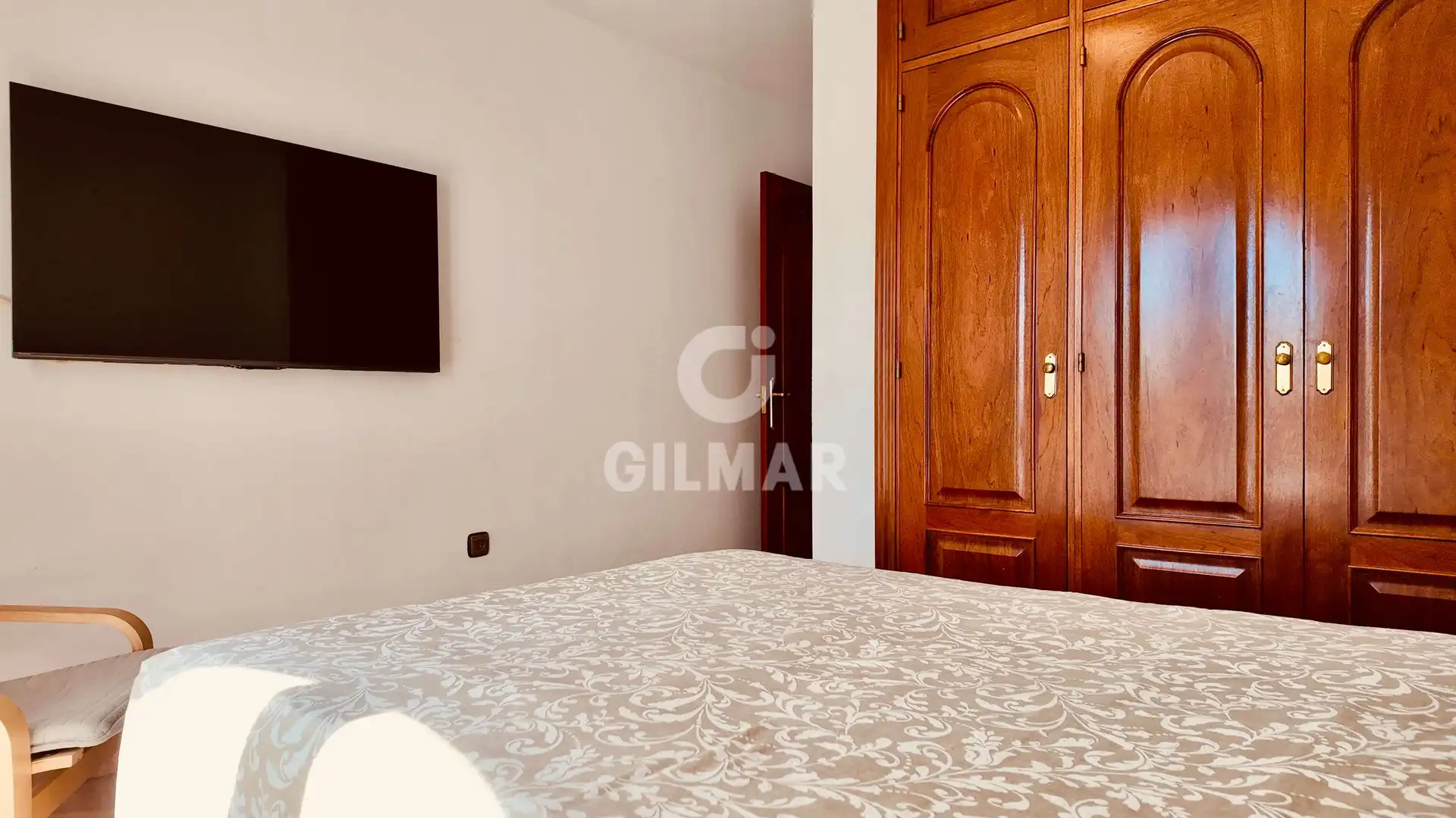Habitación de Ático en venta en Torremolinos con Calefacción, Jardín privado y Trastero