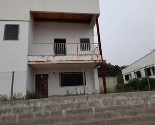 Exterior view of Single-family semi-detached for sale in El Castillo de las Guardas  with Balcony