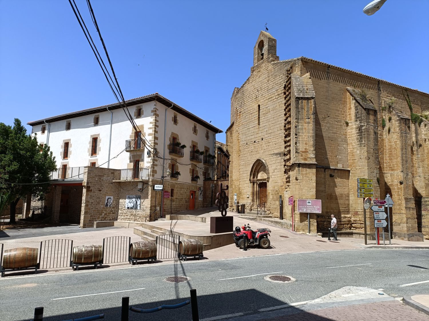 Vista exterior de Pis en venda en San Martín de Unx amb Calefacció i Terrassa