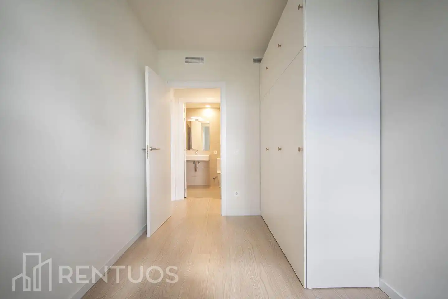 Piso con piscina en venta en De Clara Campoamor, imagen 30