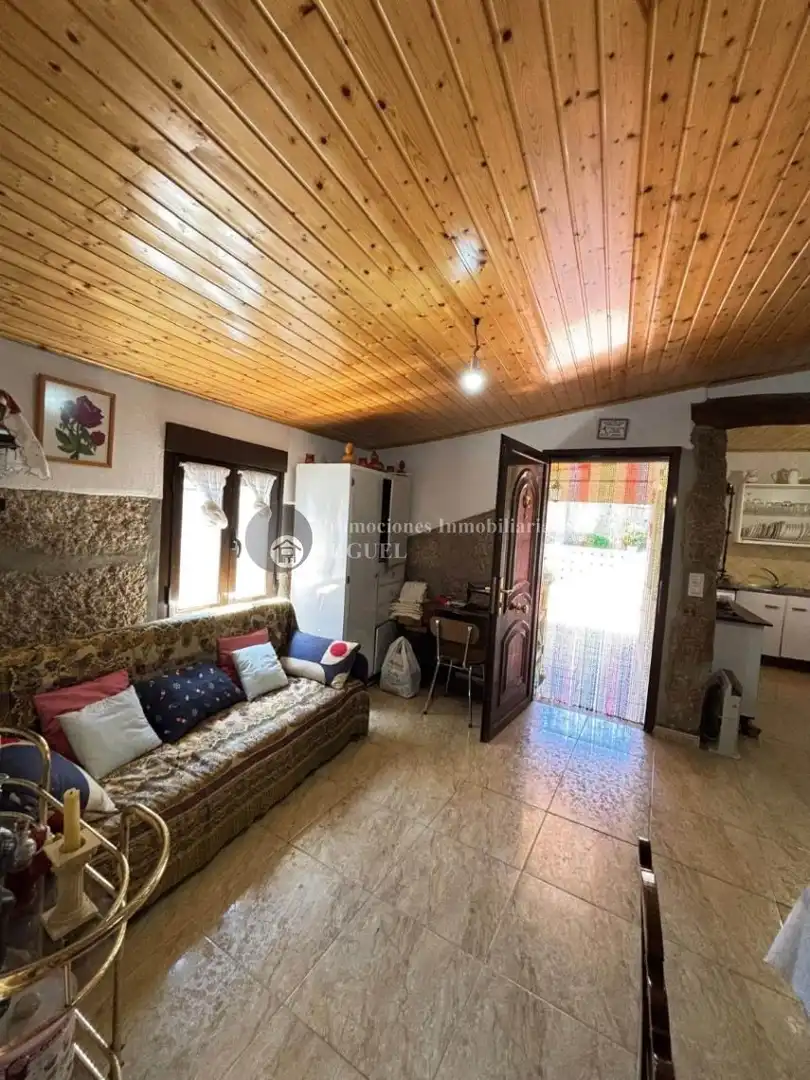 Sala de estar de Casa o chalet en venta en Monterrei con Calefacción y Terraza