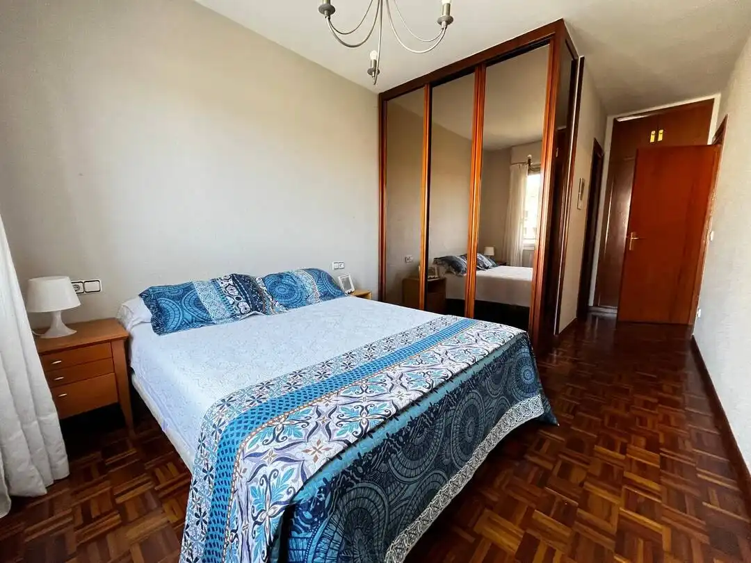 Habitación de Piso en venta en Barañáin / Barañain con Calefacción y Balcón