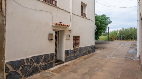 Foto 2 de Casa adosada en venda a Carrer Llarg de Sant Antoni, 24, Jesús - Els Reguers, Tortosa