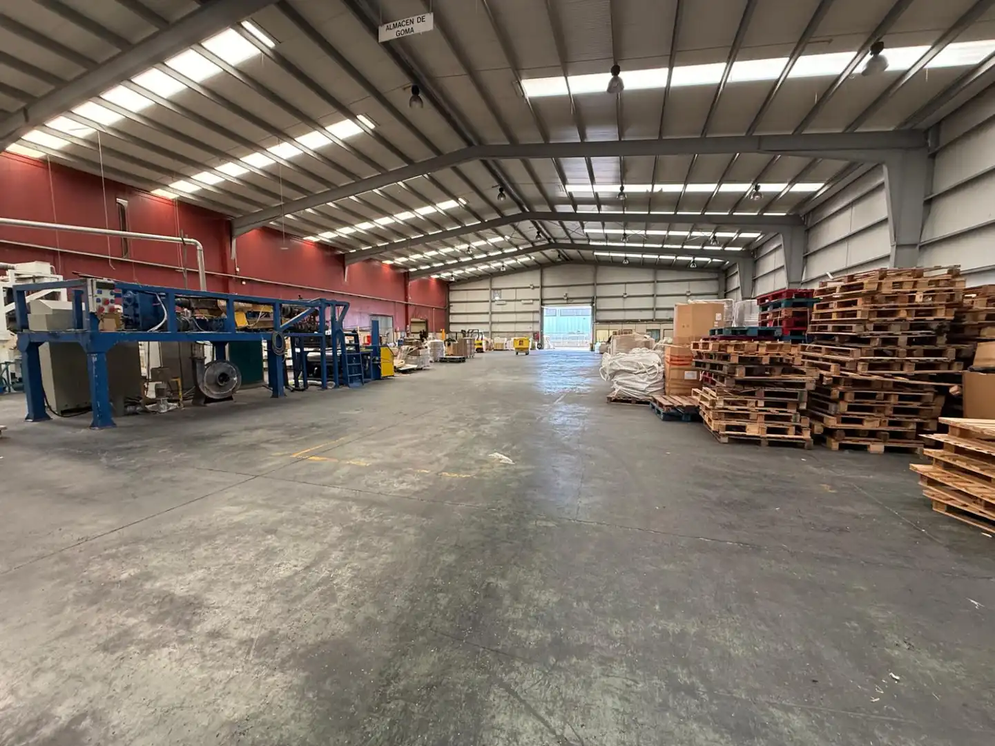 Nau industrial en venda en Viana