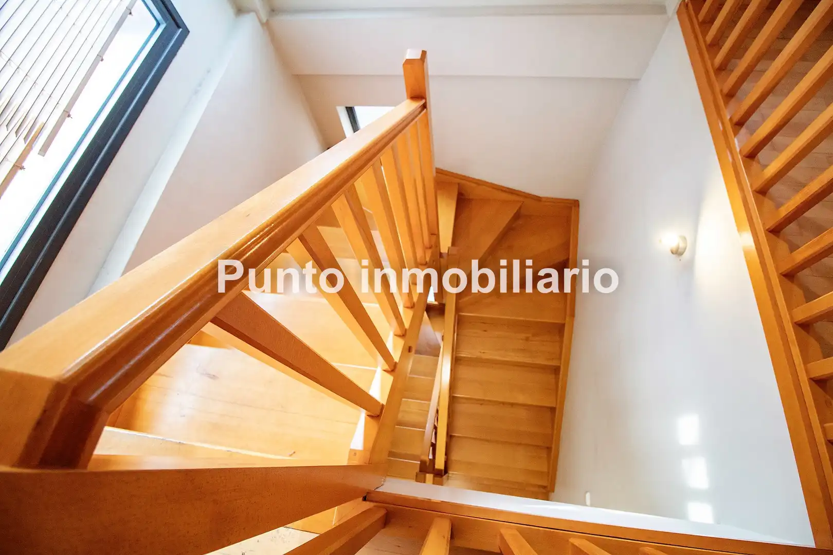 Houses for sale in Valladolid  with Heating, Private garden and Parquet flooring