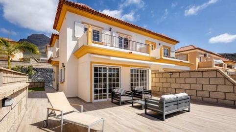 Foto 5 de Casa adosada en venda a Playa Fañabé Alto, Santa Cruz de Tenerife