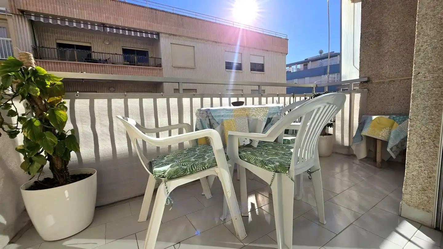 Terrace of Flat for rent in Gandia
