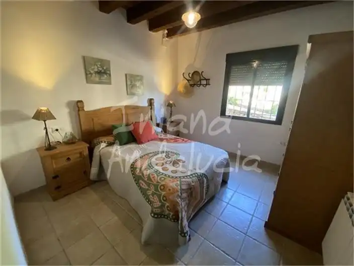 Habitación de Finca rústica en venta en Alcalá la Real con Piscina y Internet