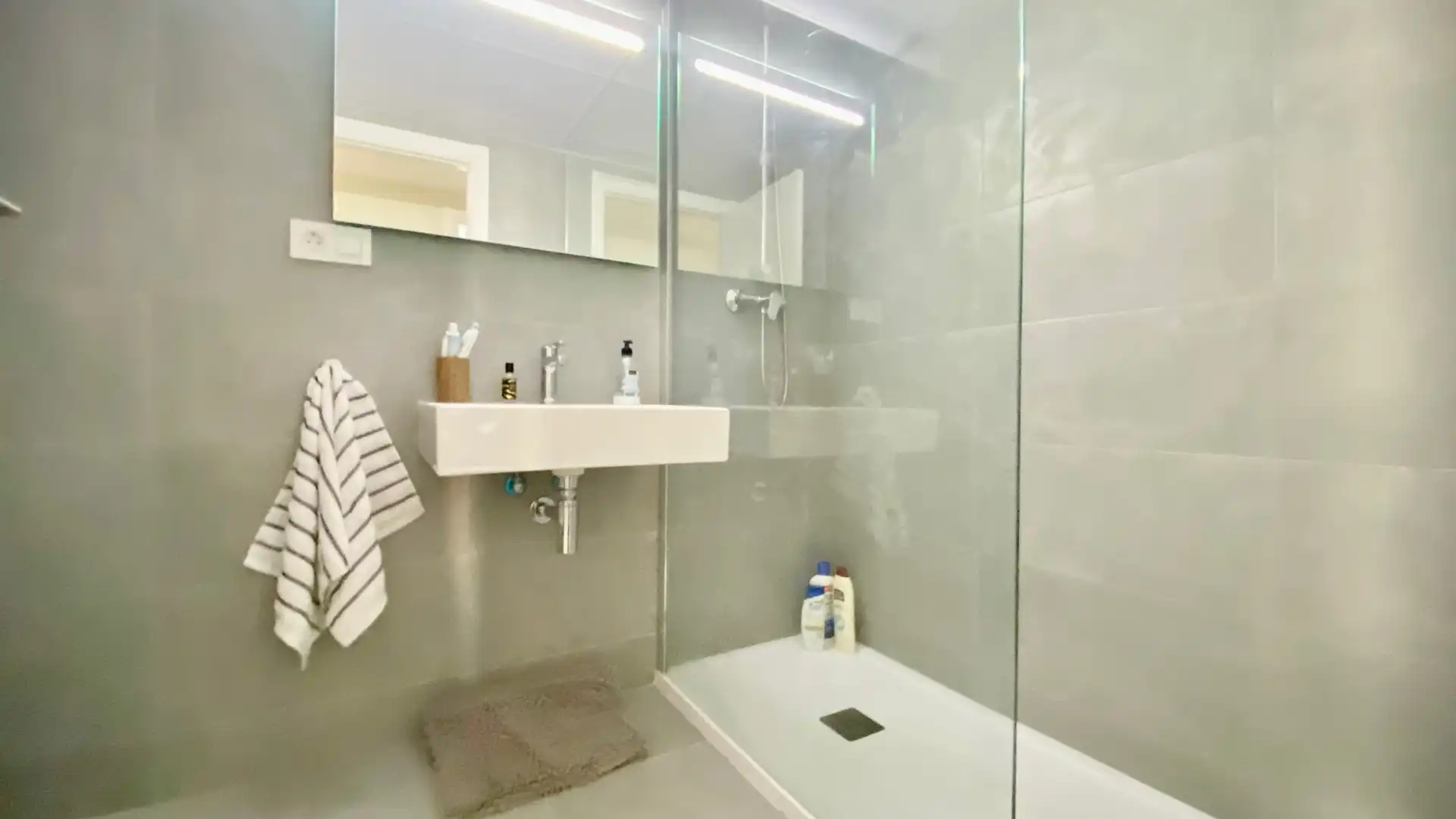 Bathroom of Apartments for sale in El Puerto