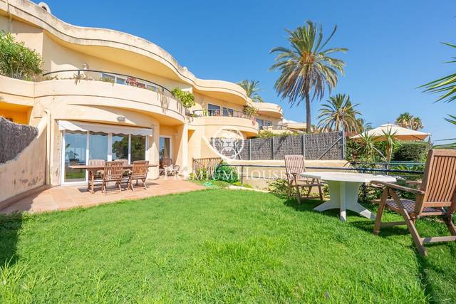 Casa adosada en Venta en Vallpineda - Santa Bàrbara