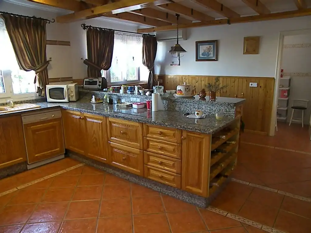 Cocina de Casa o chalet en venta en Alhaurín de la Torre con Aire acondicionado, Jardín privado y Terraza
