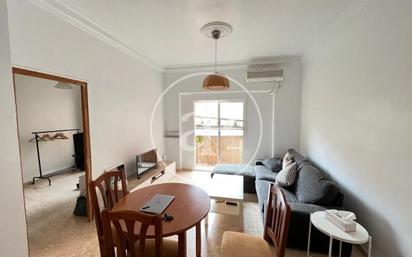 Living room of Flat for sale in  Valencia Capital  with Air Conditioner, Heating and Balcony
