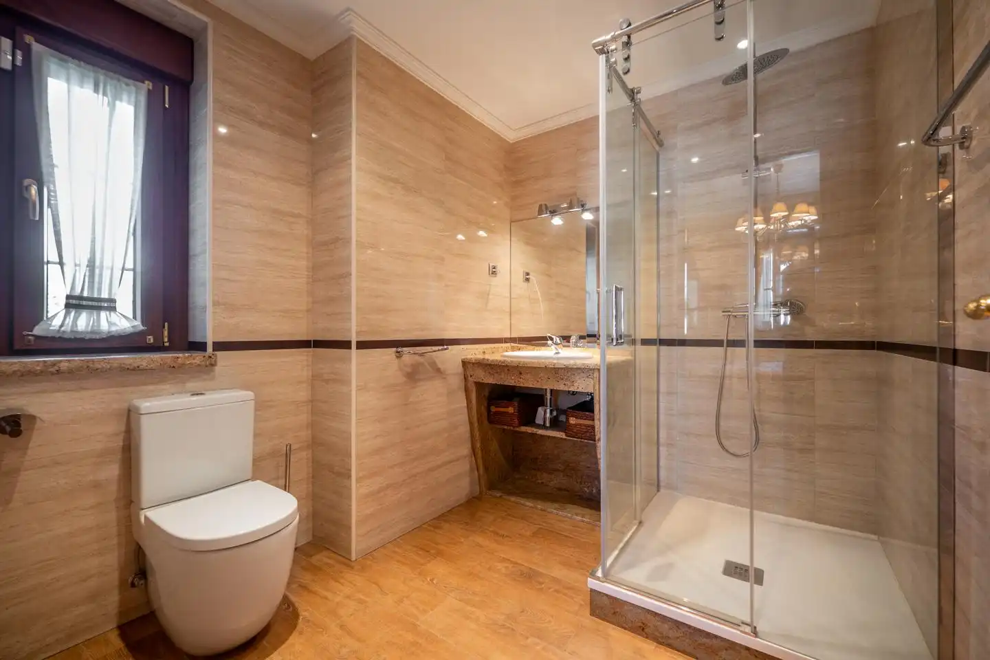 Baño de Casa o chalet en venta en Cardeñosa con Calefacción, Jardín privado y Terraza