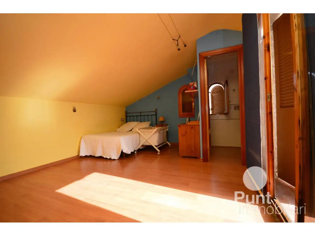 Bedroom of Detached homes for sale in Premià de Dalt  with Air Conditioner, Heating and Private garden