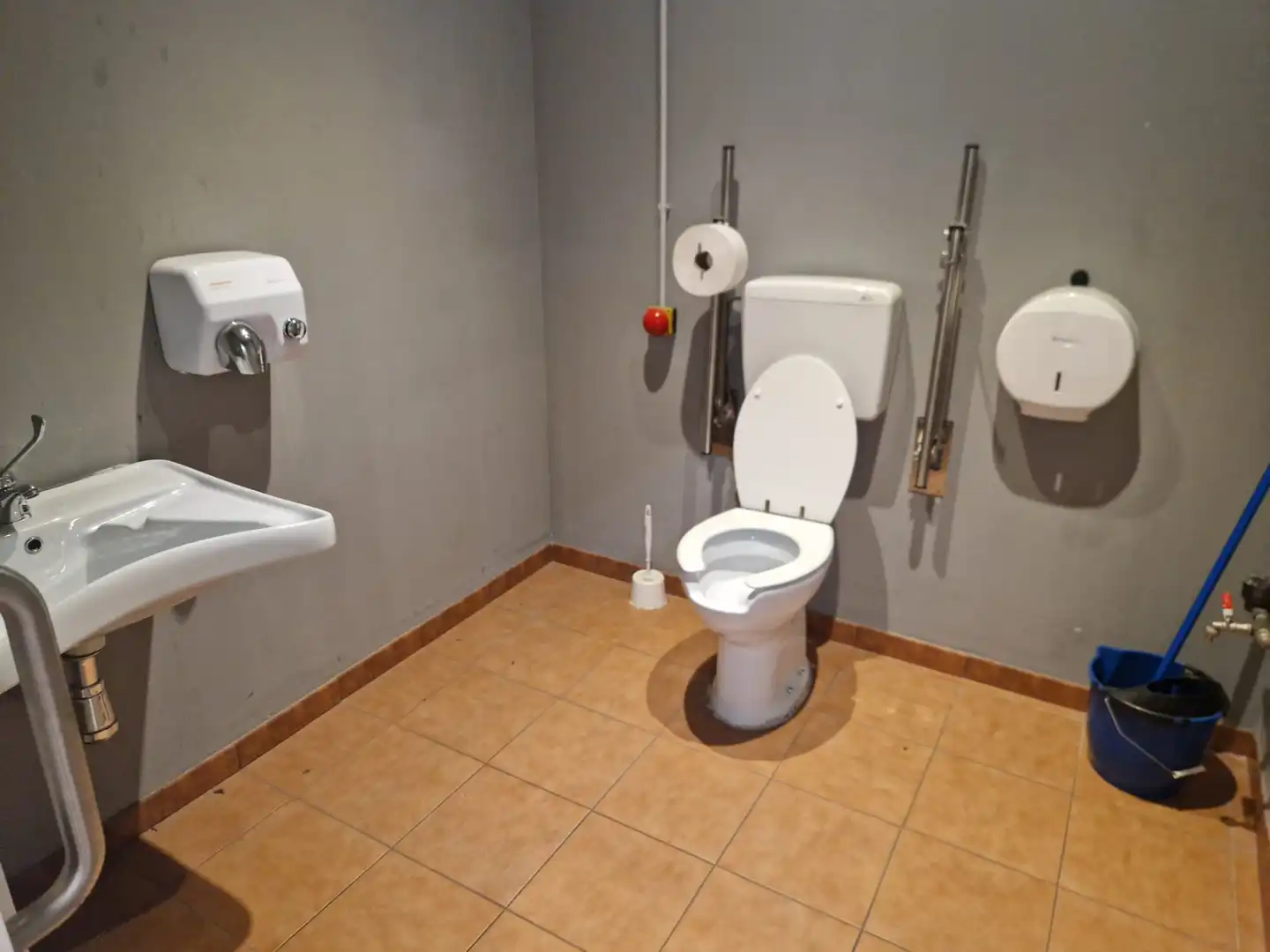 Local commercial à vendre à Villanueva de la Serena, imagen 22