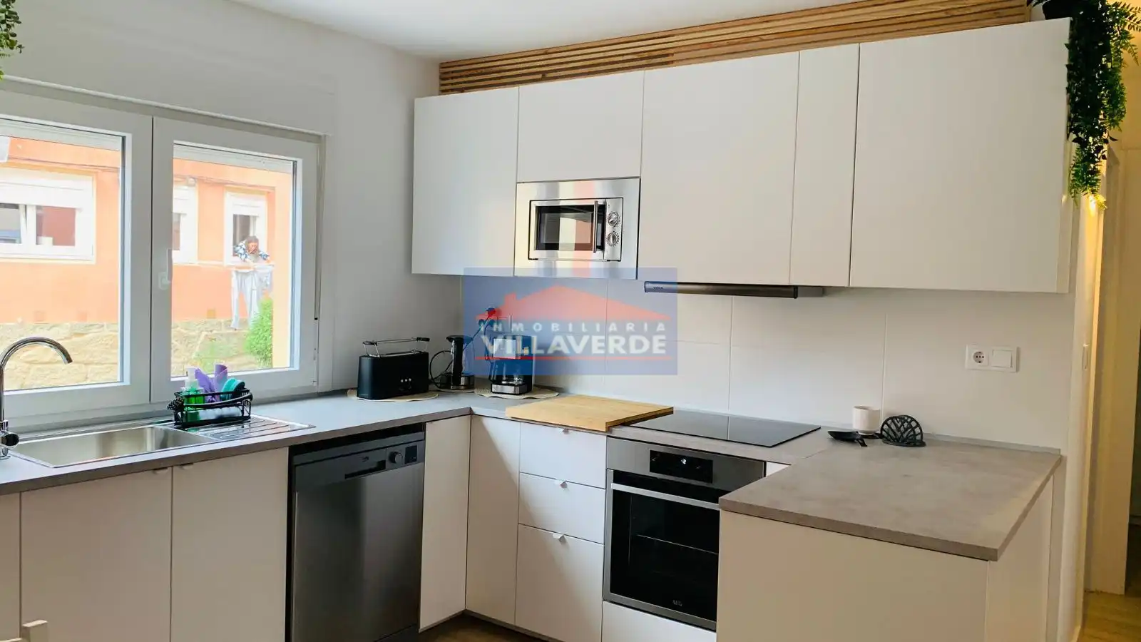 Kitchen of Flat for rent in Cangas   with Heating, Furnished and Internet