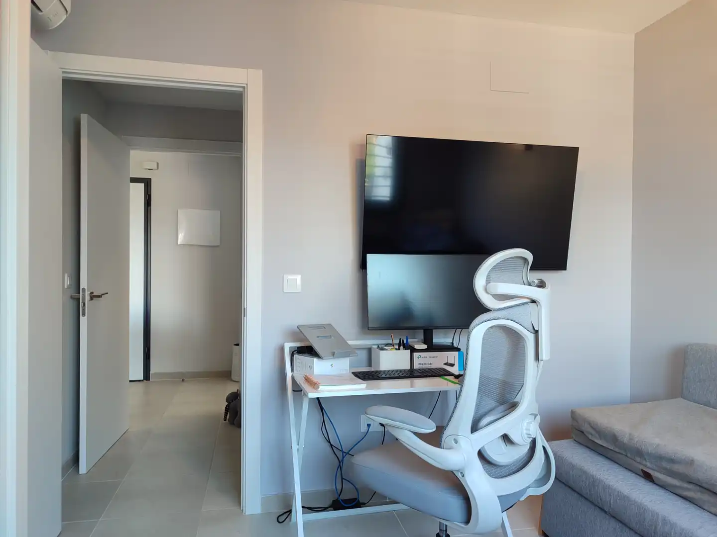 Sala de estar de Casa o chalet en venta en Busot con Aire acondicionado, Calefacción y Jardín privado