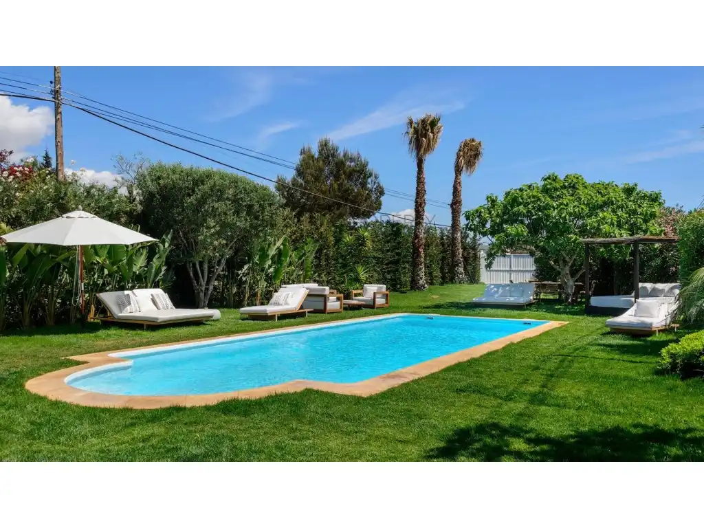 Piscina de Casa o xalet en venda en Sant Josep de sa Talaia amb Jardí privat i Piscina