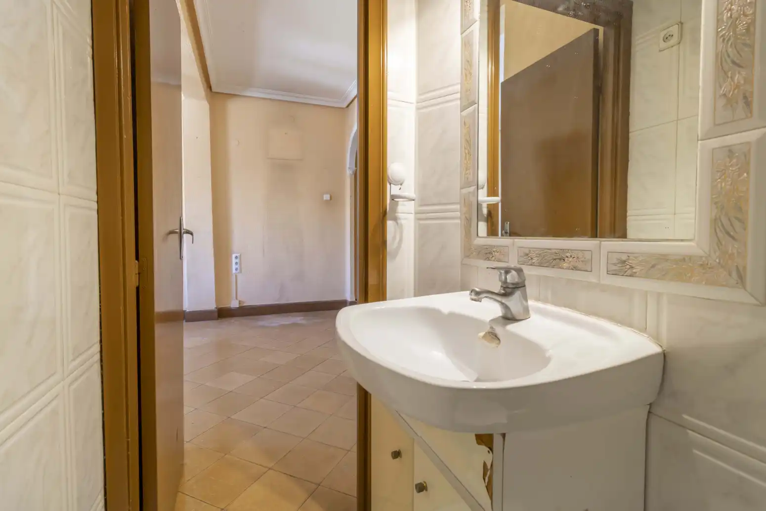 Bathroom of Flat for sale in Sevilla