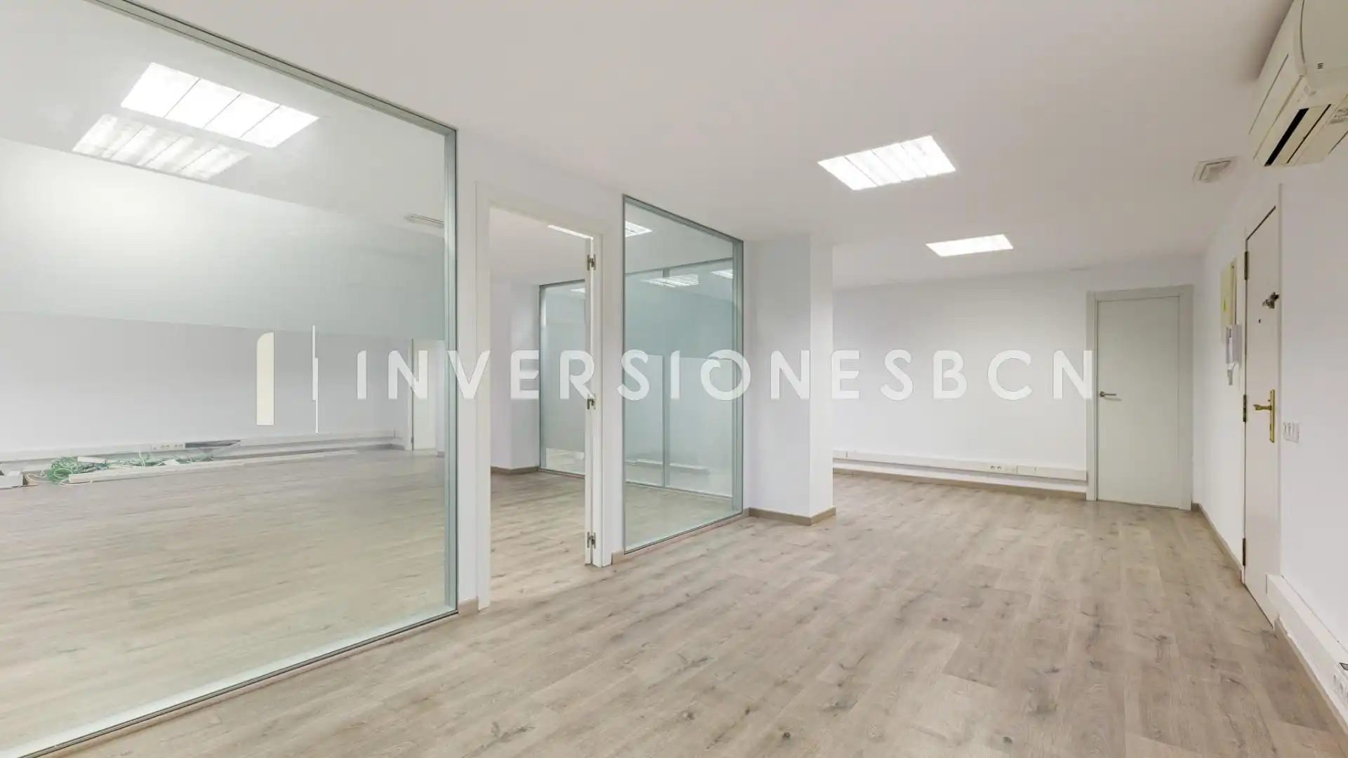 Oficina de alquiler en Avenida JOSEP TARRADELLAS, Barri de les Corts