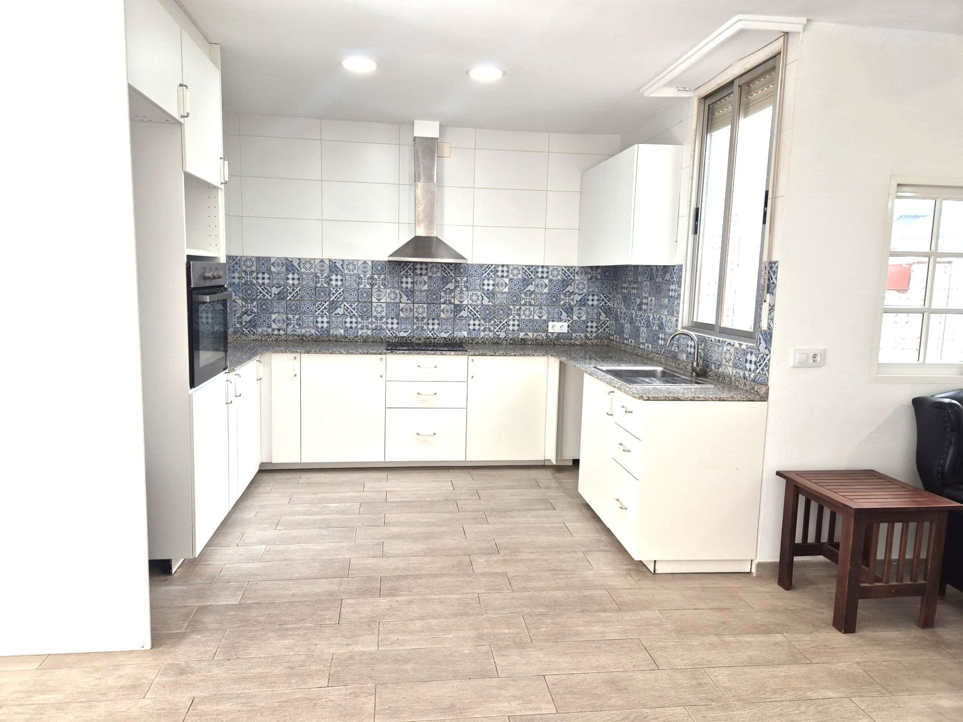 Kitchen of Houses for sale in Aldaia  with Air Conditioner, Heating and Parquet flooring