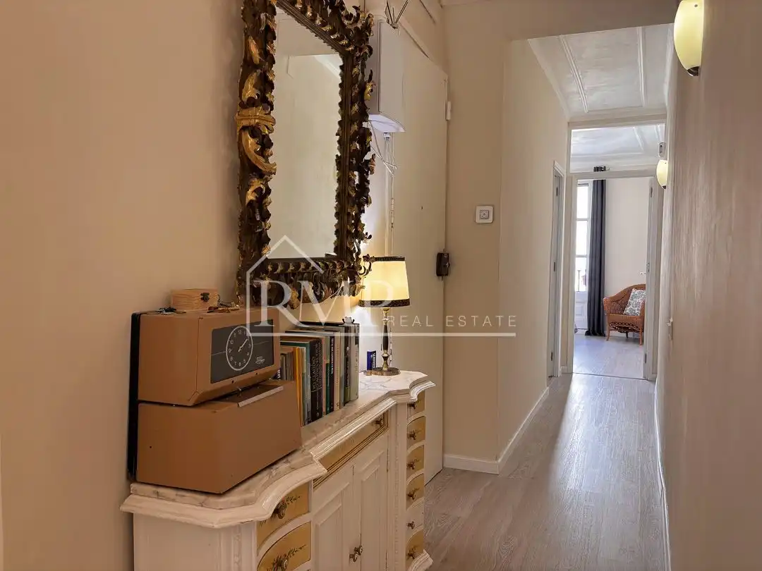 Sala de estar de Piso en venta en Barcelona con Terraza y Trastero